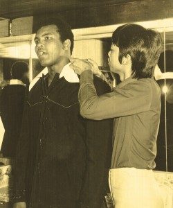 1976 – Mr Robert Loh fitting the legendary boxer, Muhammad Ali